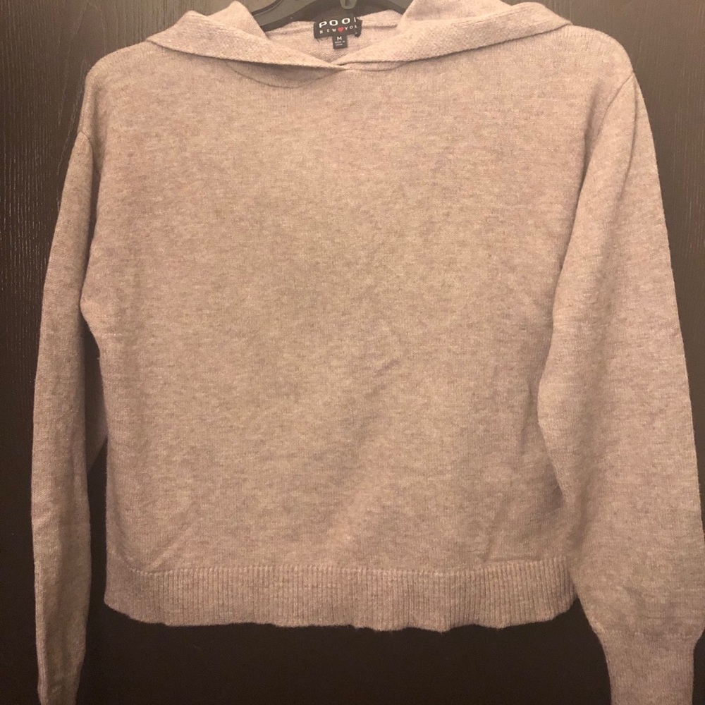 POOL Cropped Sweater - Picture 3 of 4